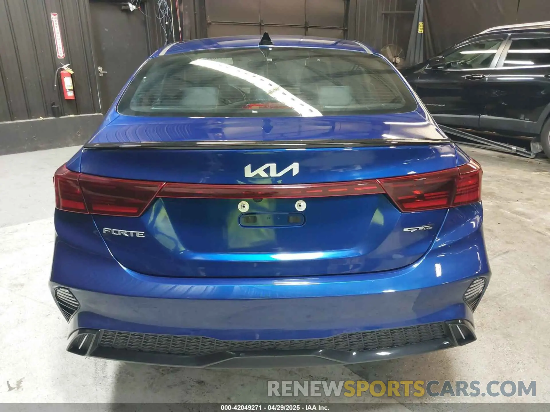 15 Photograph of a damaged car 3KPF54ADXRE824421 KIA FORTE 2024