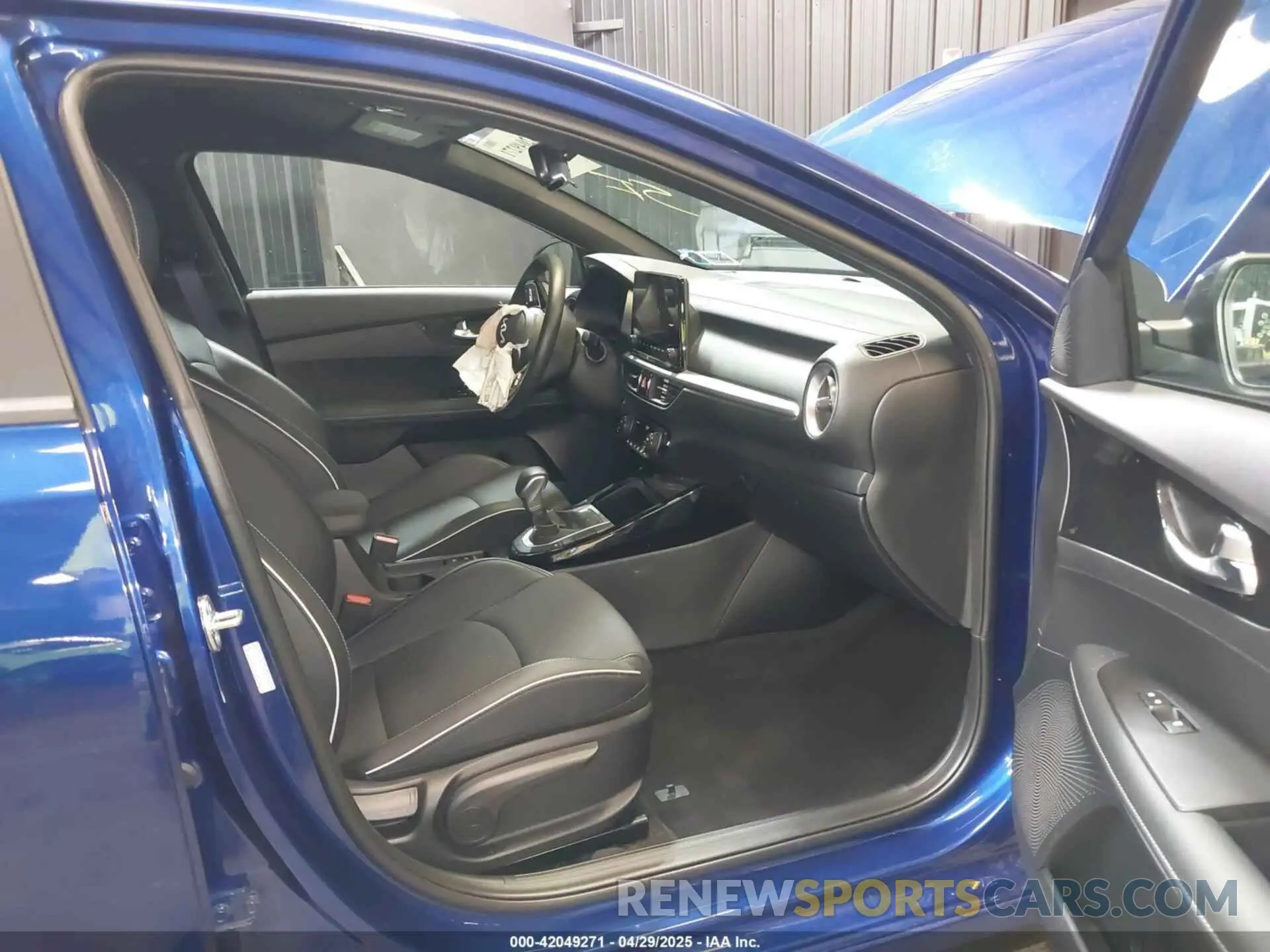5 Photograph of a damaged car 3KPF54ADXRE824421 KIA FORTE 2024