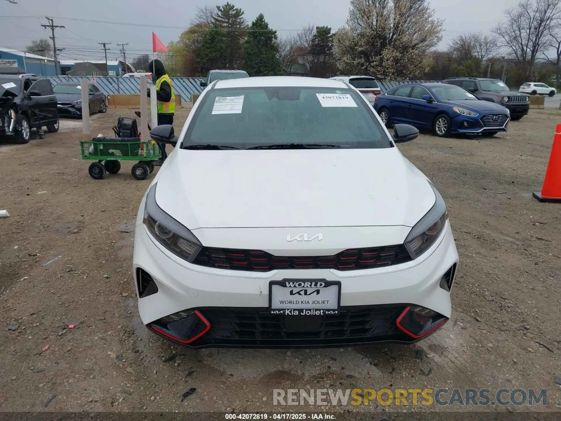 13 Photograph of a damaged car 3KPF54ADXRE829554 KIA FORTE 2024