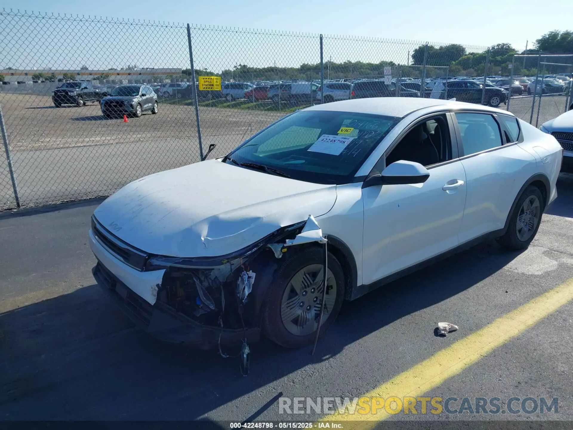 2 Photograph of a damaged car 3KPFT4DE2SE014166 KIA K4 2025