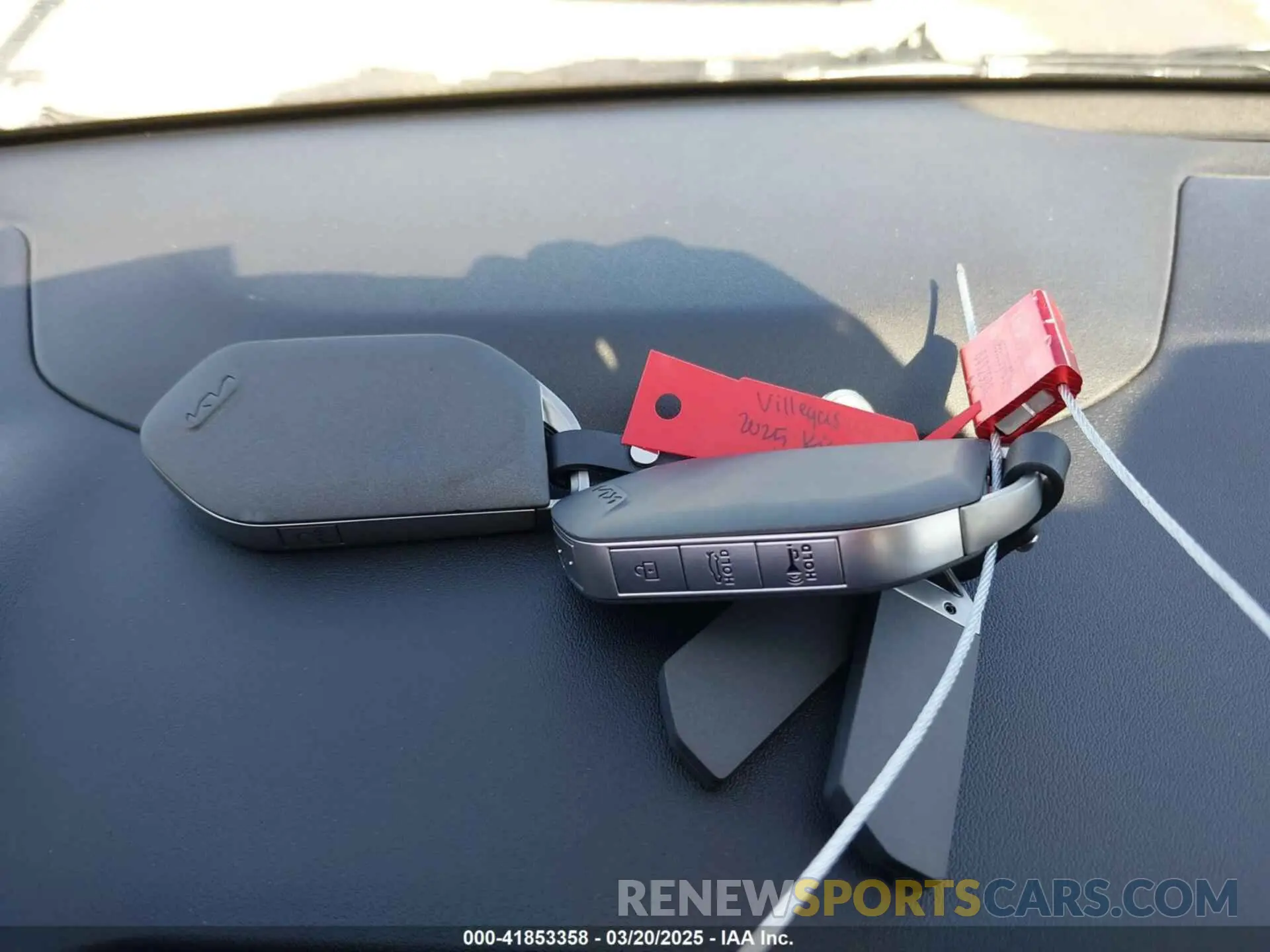 11 Photograph of a damaged car 3KPFT4DE2SE094889 KIA K4 2025