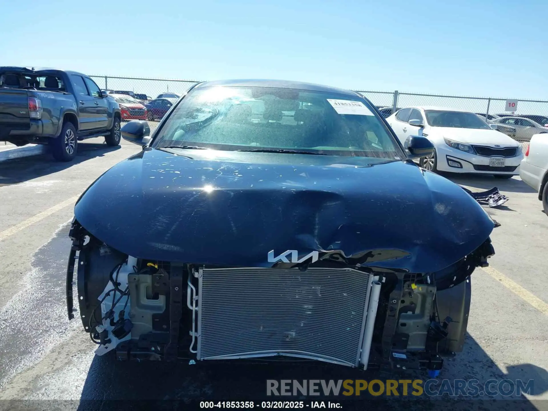 13 Photograph of a damaged car 3KPFT4DE2SE094889 KIA K4 2025