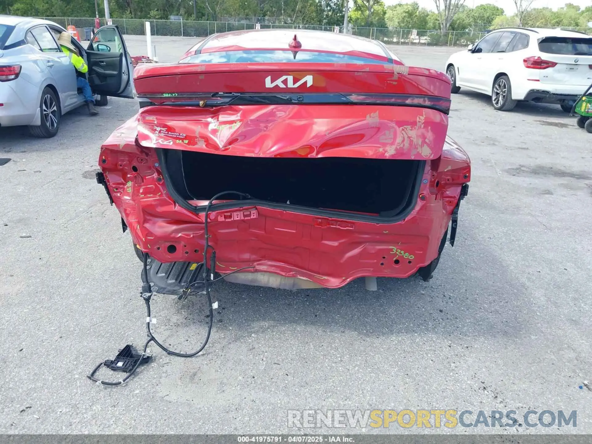 6 Photograph of a damaged car 3KPFT4DE3SE020901 KIA K4 2025