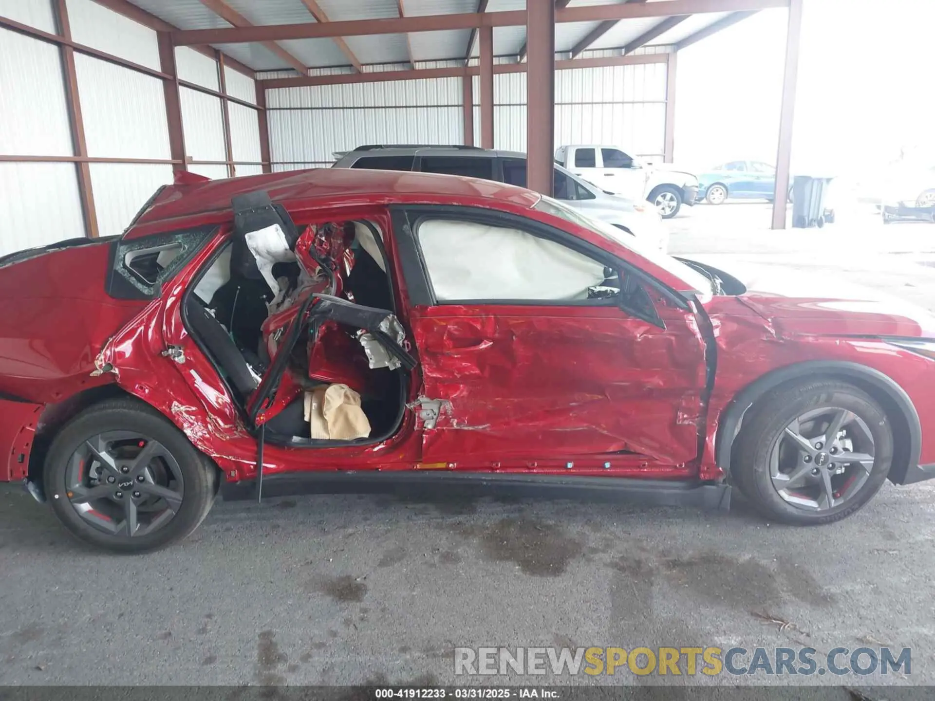 6 Photograph of a damaged car 3KPFT4DE6SE093969 KIA K4 2025