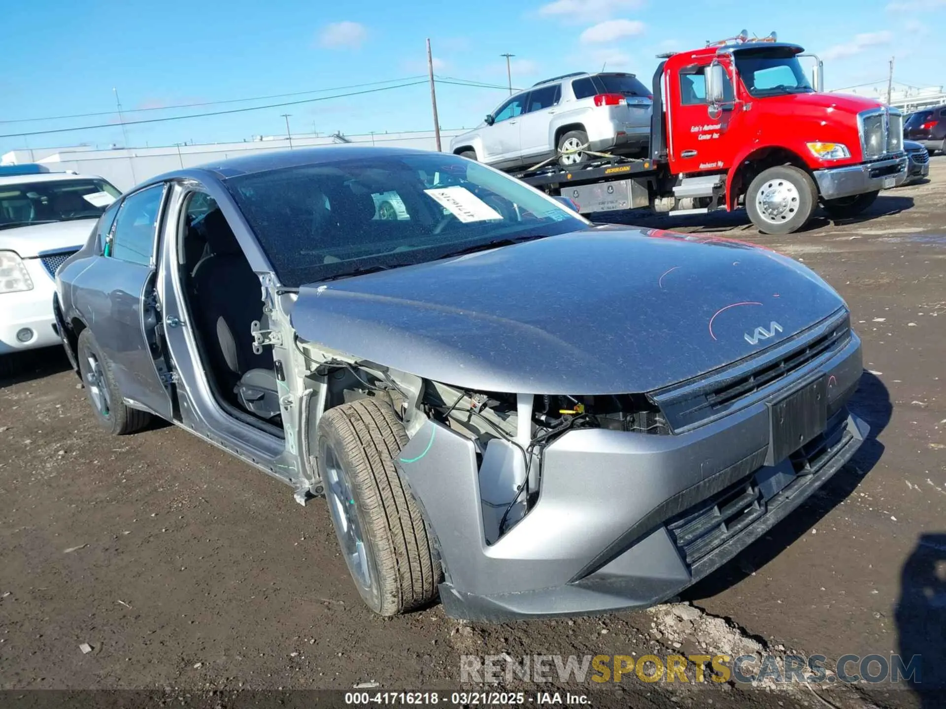 1 Photograph of a damaged car 3KPFT4DE8SE025012 KIA K4 2025