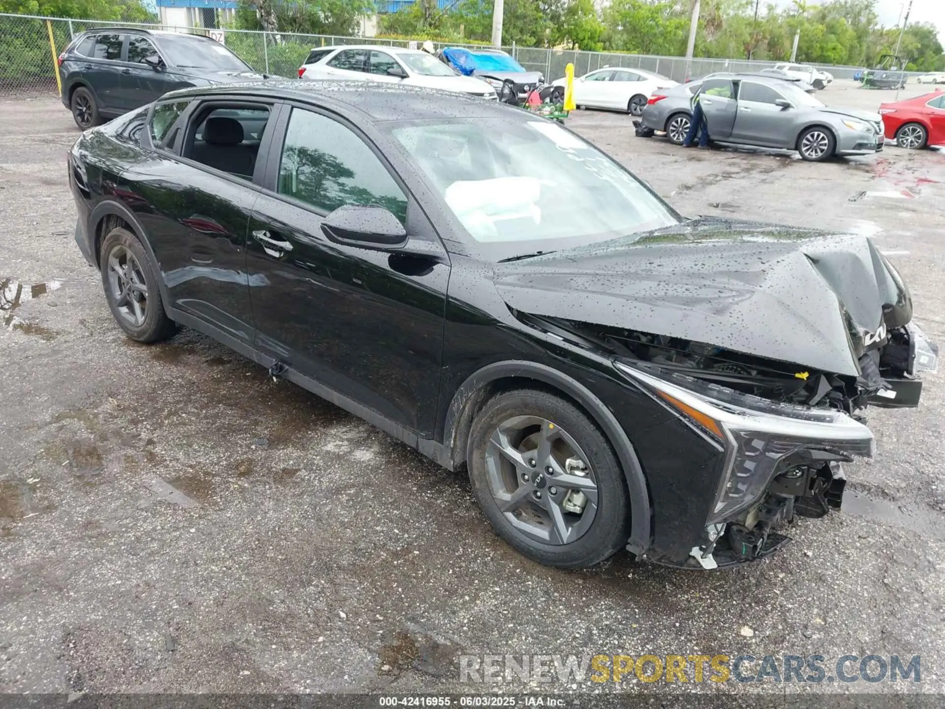1 Photograph of a damaged car 3KPFT4DE8SE046331 KIA K4 2025