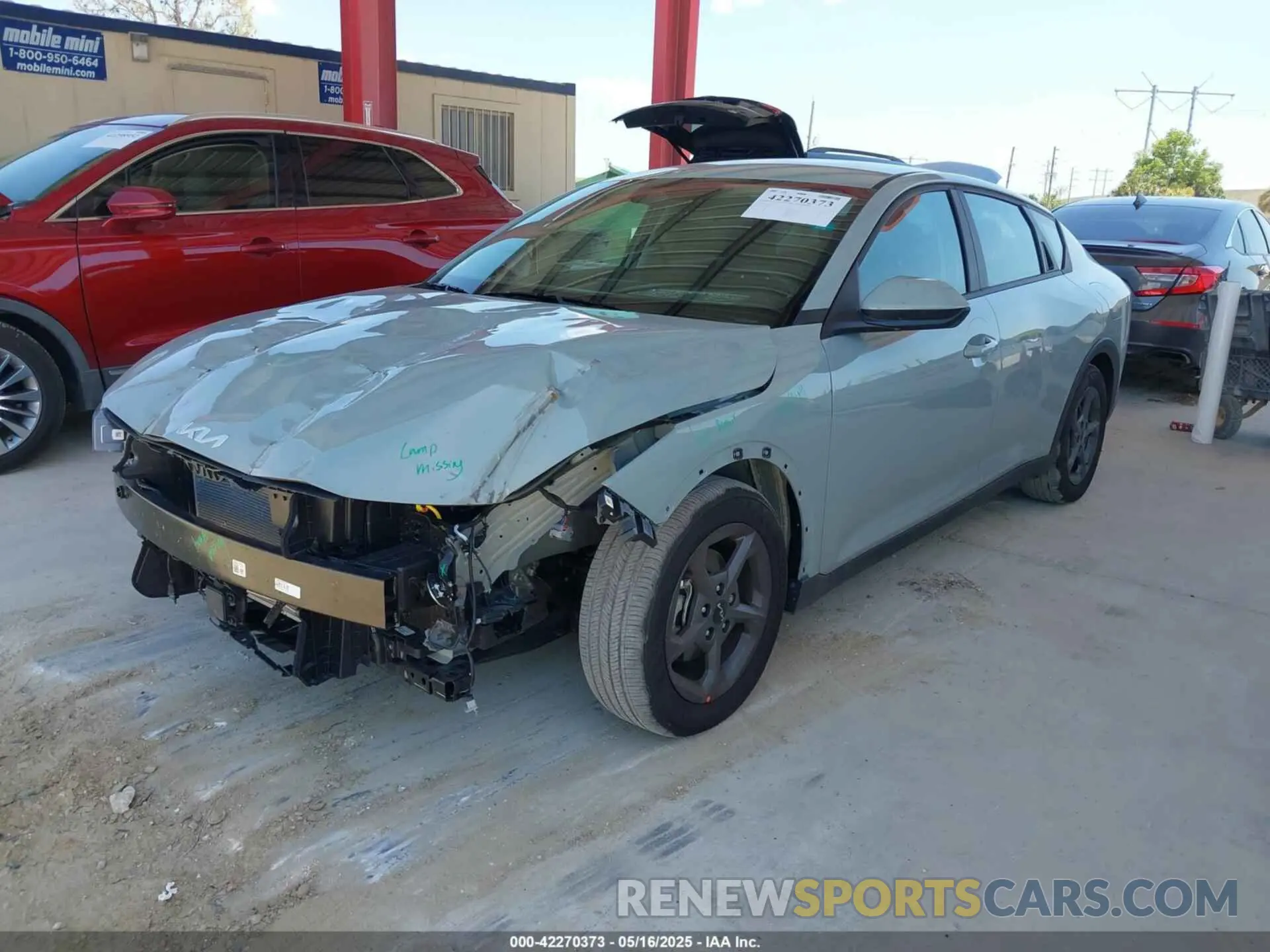 2 Photograph of a damaged car 3KPFT4DE8SE114725 KIA K4 2025