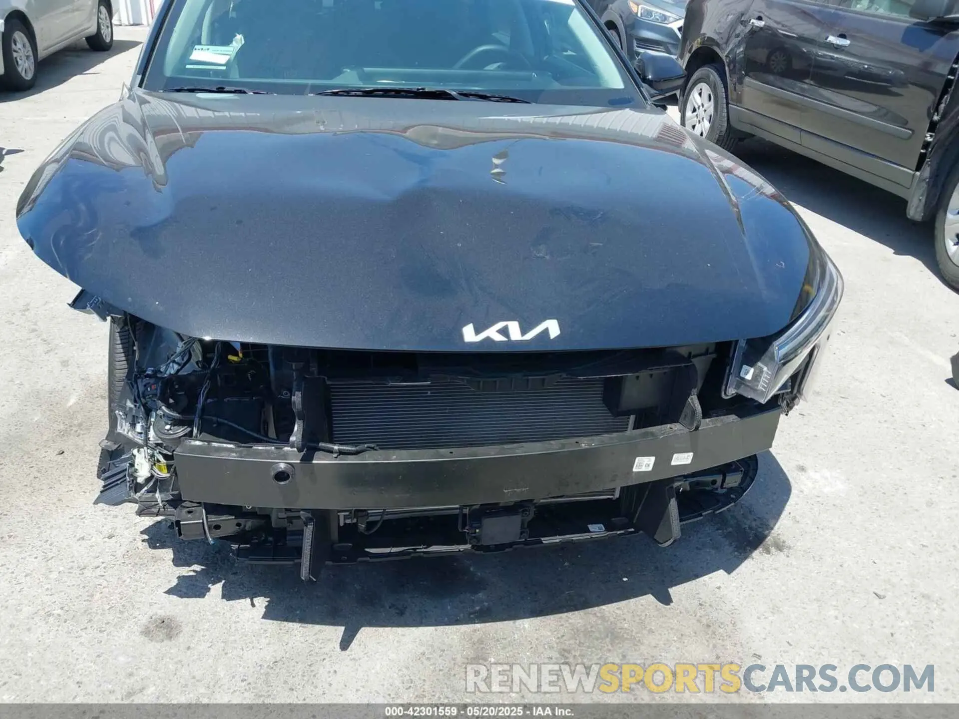 6 Photograph of a damaged car 3KPFT4DEXSE095871 KIA K4 2025