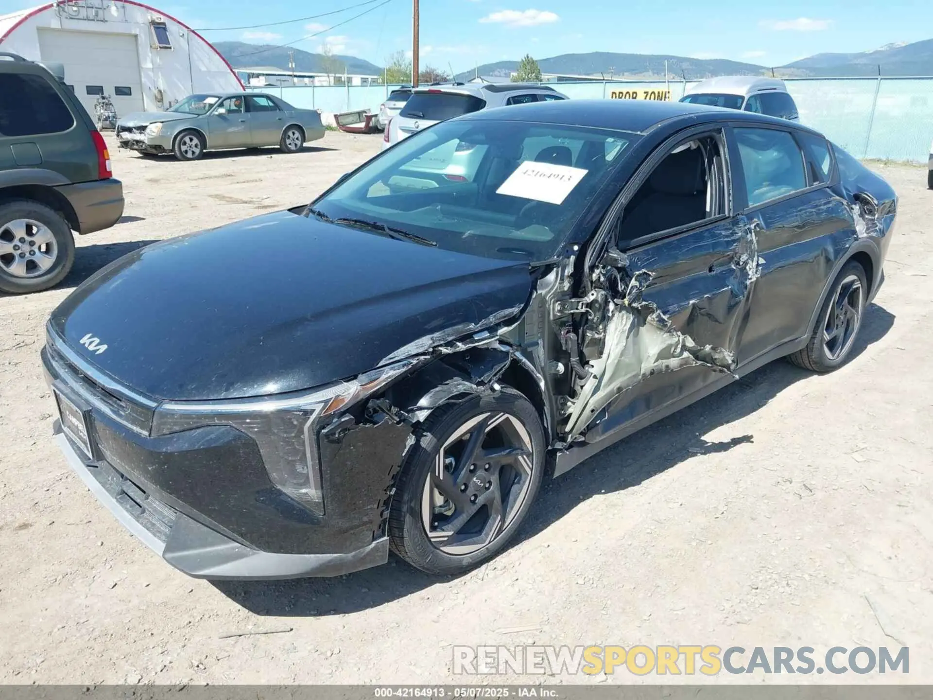 2 Photograph of a damaged car 3KPFU4DE5SE005426 KIA K4 2025