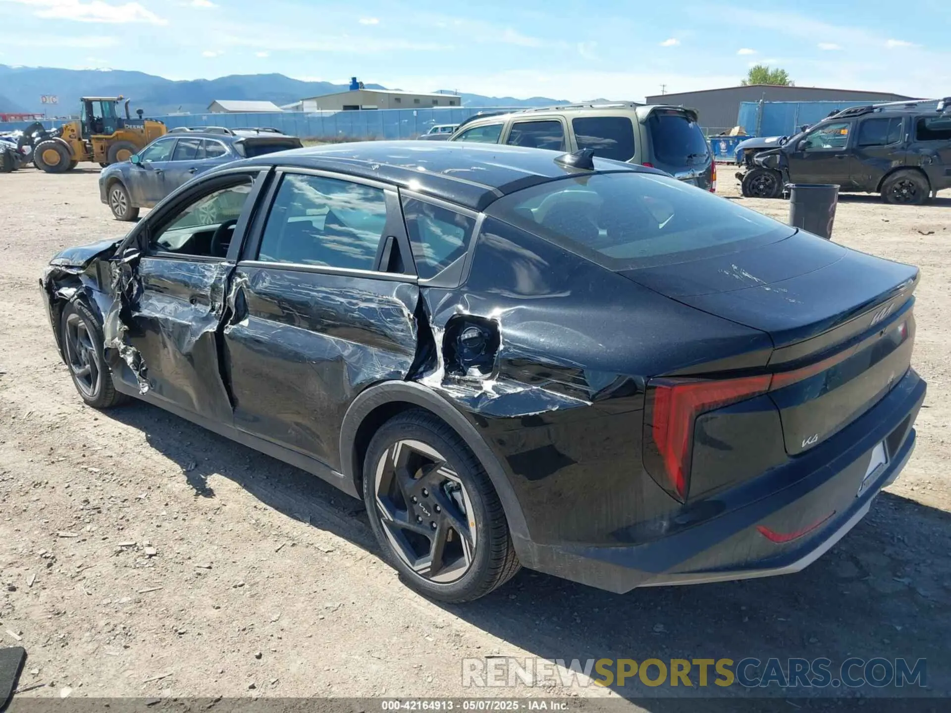 3 Photograph of a damaged car 3KPFU4DE5SE005426 KIA K4 2025