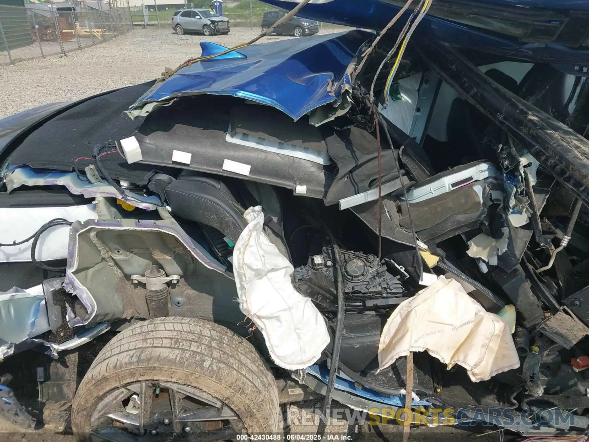 8 Photograph of a damaged car 3KPFW4DE0SE037713 KIA K4 2025