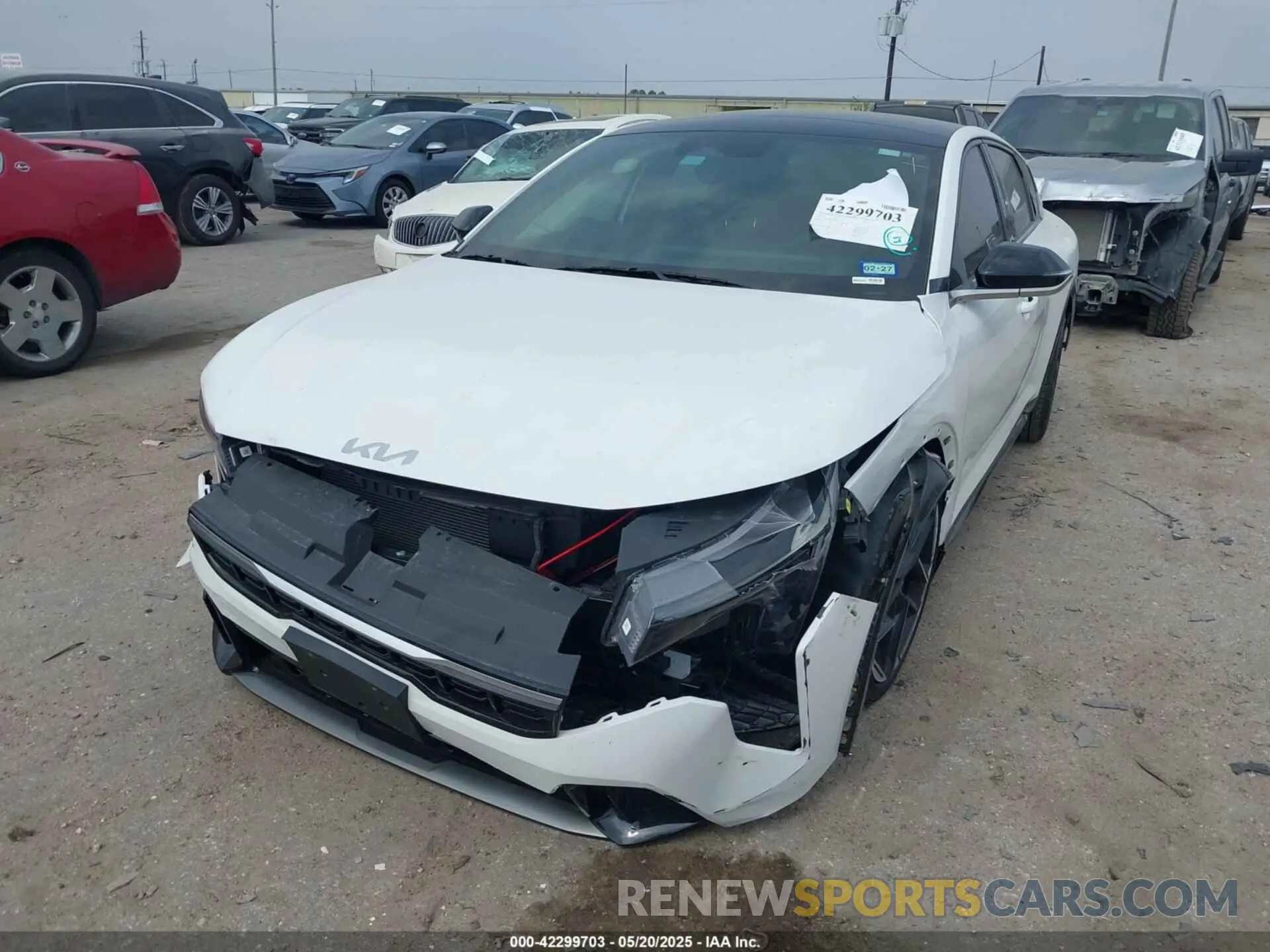 2 Photograph of a damaged car 3KPFW4DE3SE095928 KIA K4 2025