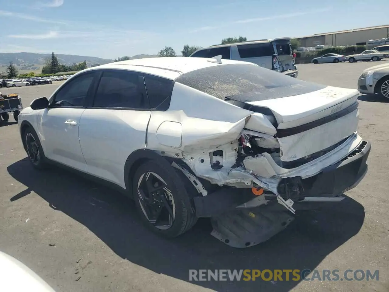 2 Photograph of a damaged car 3KPFU4DE3SE006445 KIA K4 EX 2025