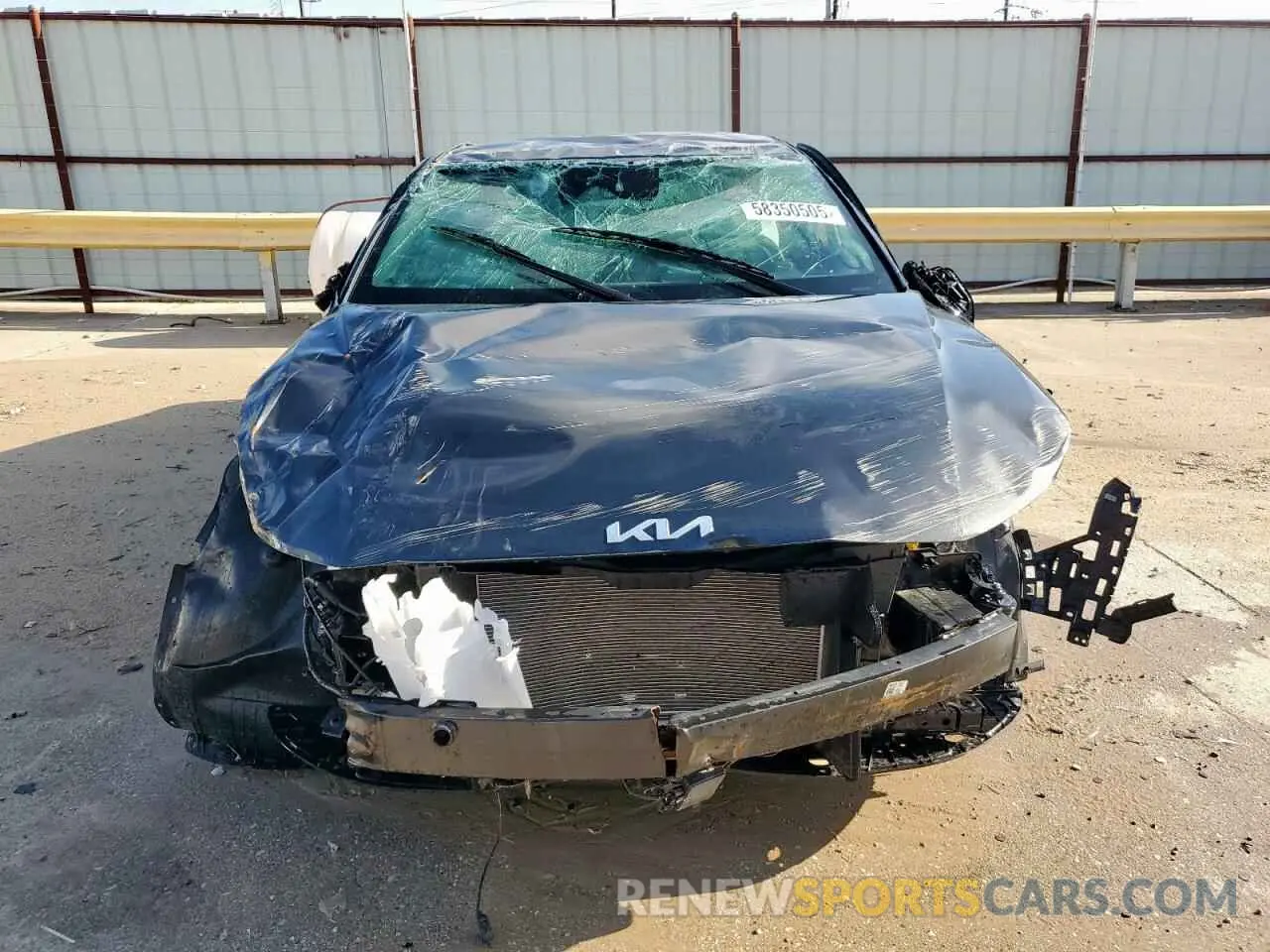5 Photograph of a damaged car 3KPFW4DE1SE098567 KIA K4 GT LINE 2025