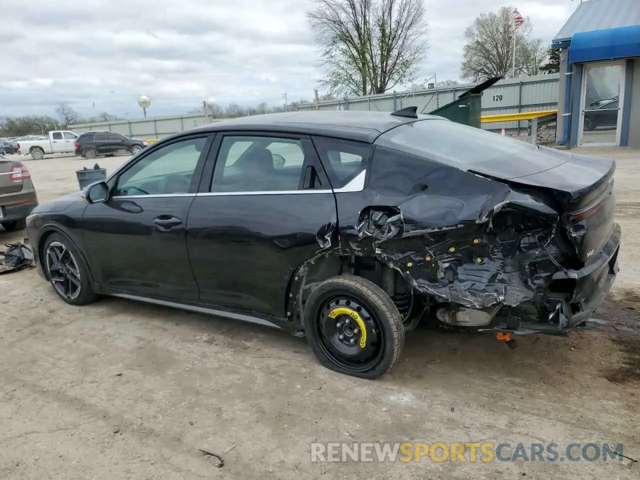 2 Photograph of a damaged car 3KPFW4DE5SE057441 KIA K4 GT LINE 2025