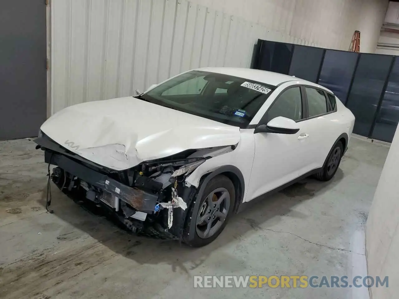 1 Photograph of a damaged car 3KPFT4DE0SE037963 KIA K4 LX 2025