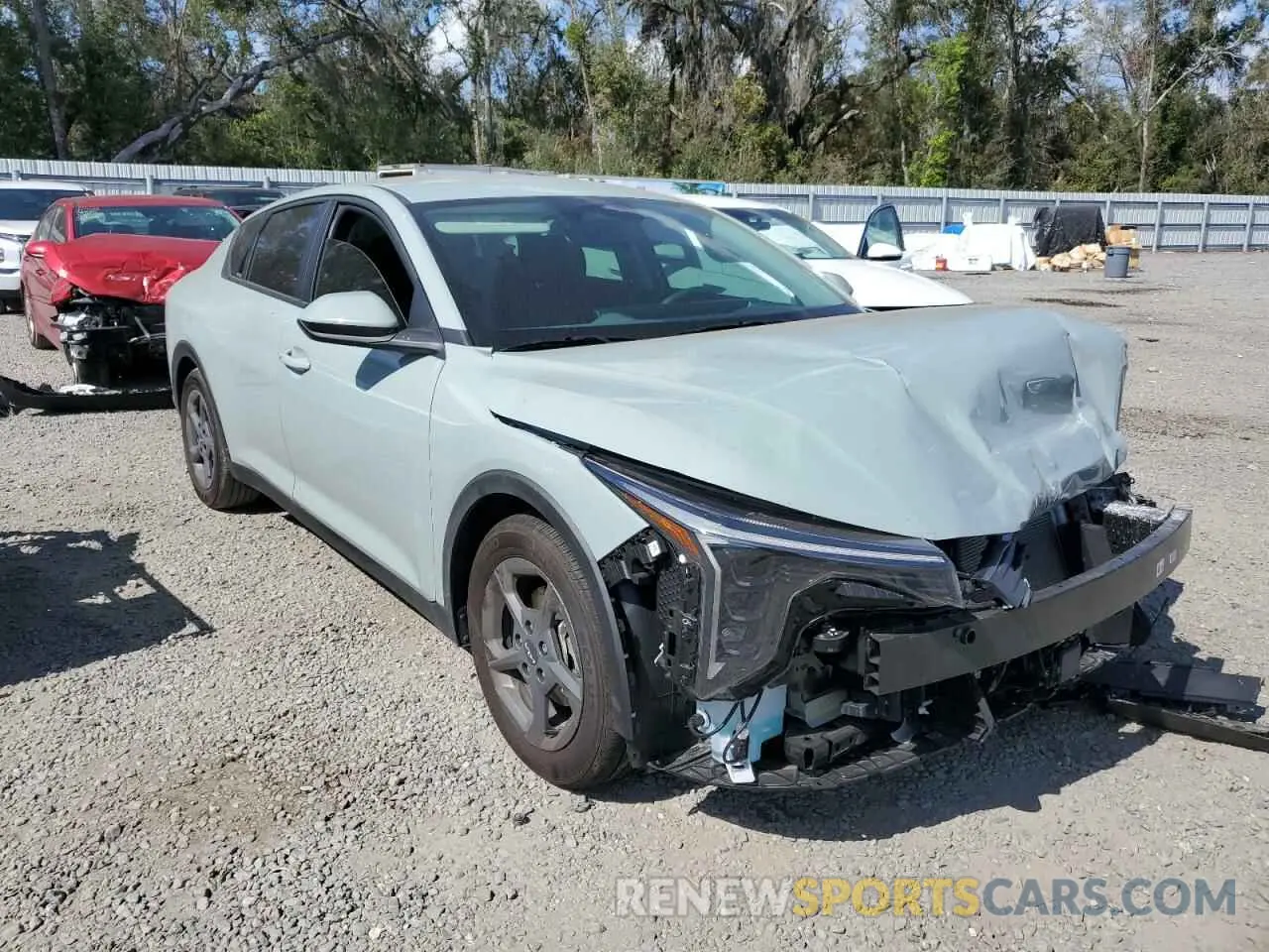 4 Photograph of a damaged car 3KPFT4DE1SE038751 KIA K4 LX 2025