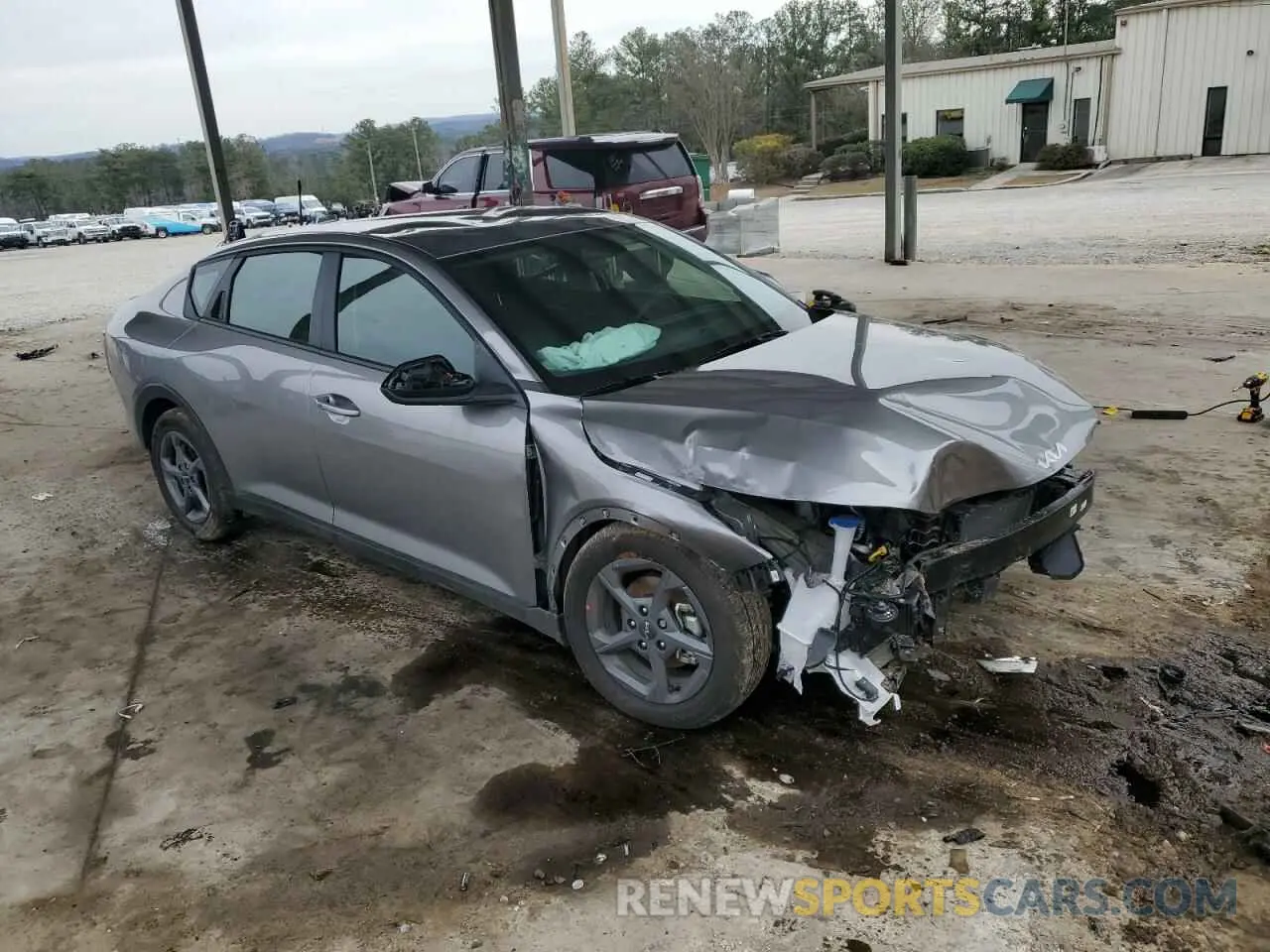 4 Photograph of a damaged car 3KPFT4DE3SE035740 KIA K4 LX 2025