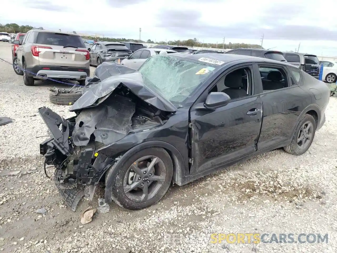 1 Photograph of a damaged car 3KPFT4DE7SE034025 KIA K4 LX 2025