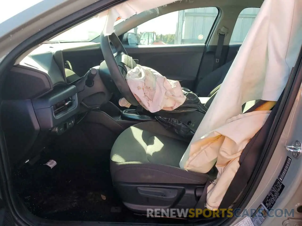 7 Photograph of a damaged car 3KPFT4DE7SE057370 KIA K4 LX 2025
