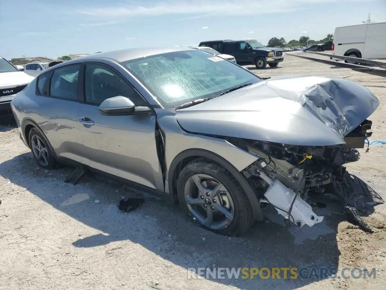 4 Photograph of a damaged car 3KPFT4DE9SE056673 KIA K4 LX 2025