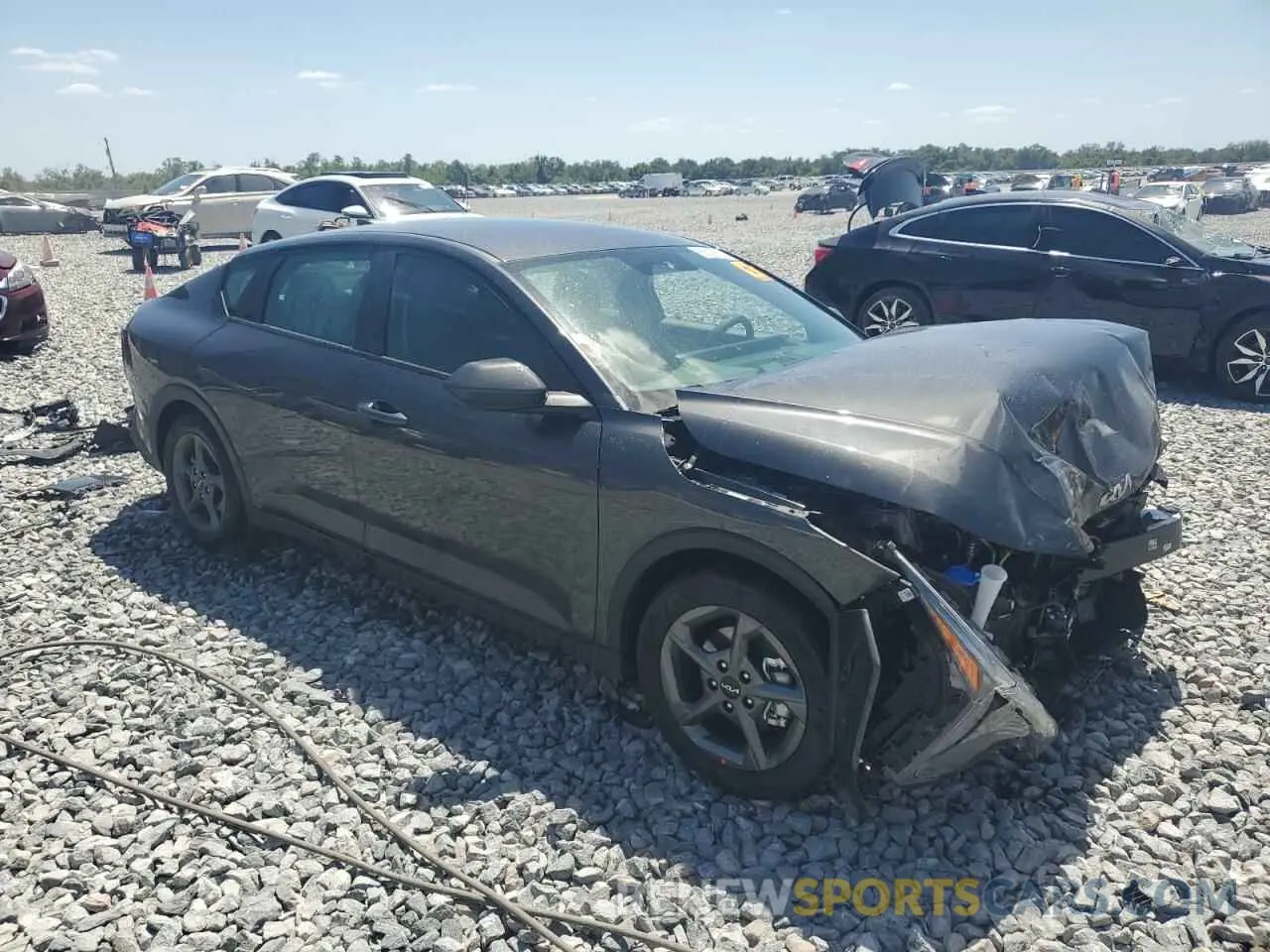 4 Photograph of a damaged car 3KPFT4DE9SE094369 KIA K4 LX 2025