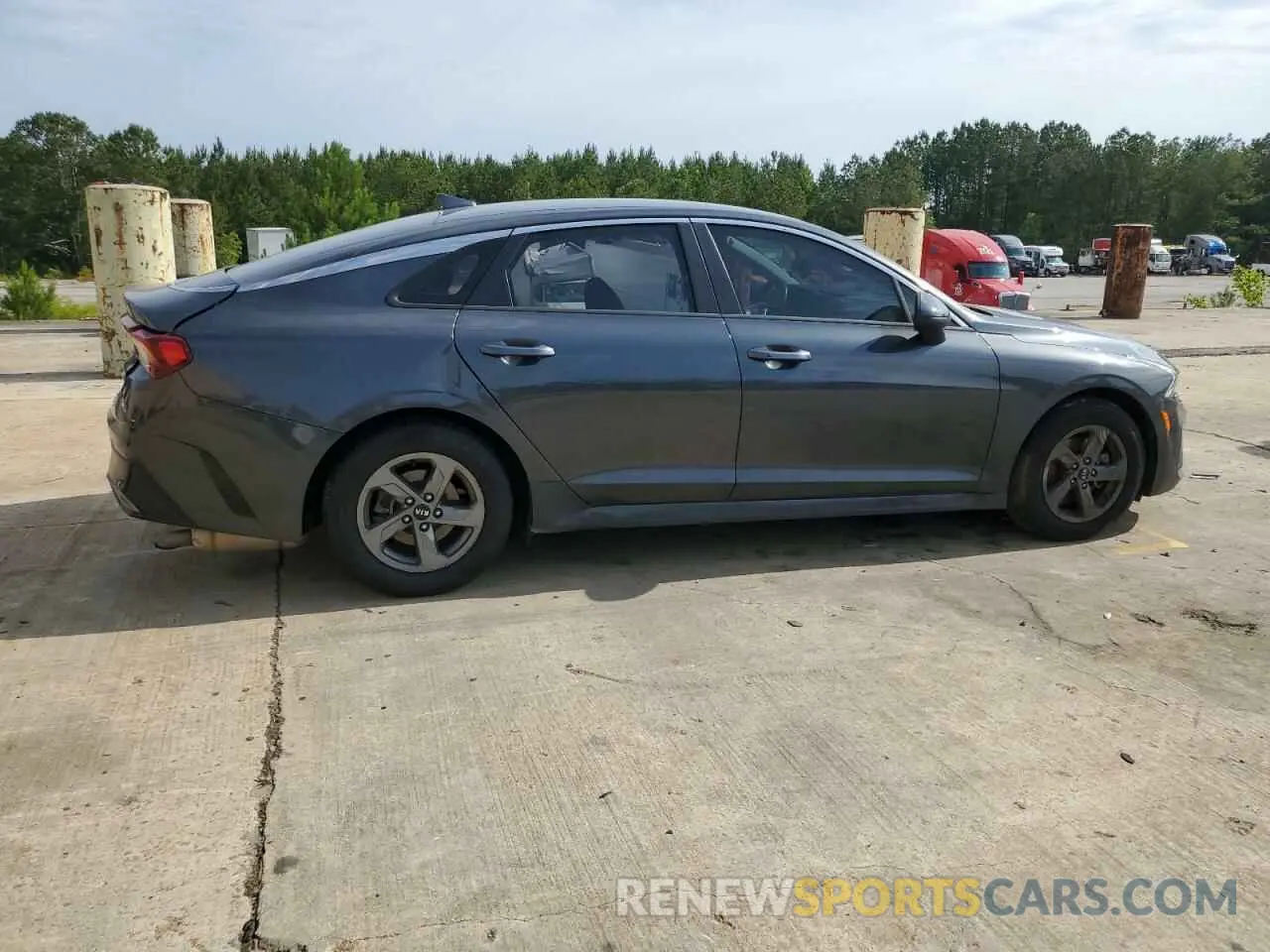3 Photograph of a damaged car 5XXG14J20MG005058 KIA K5 2021