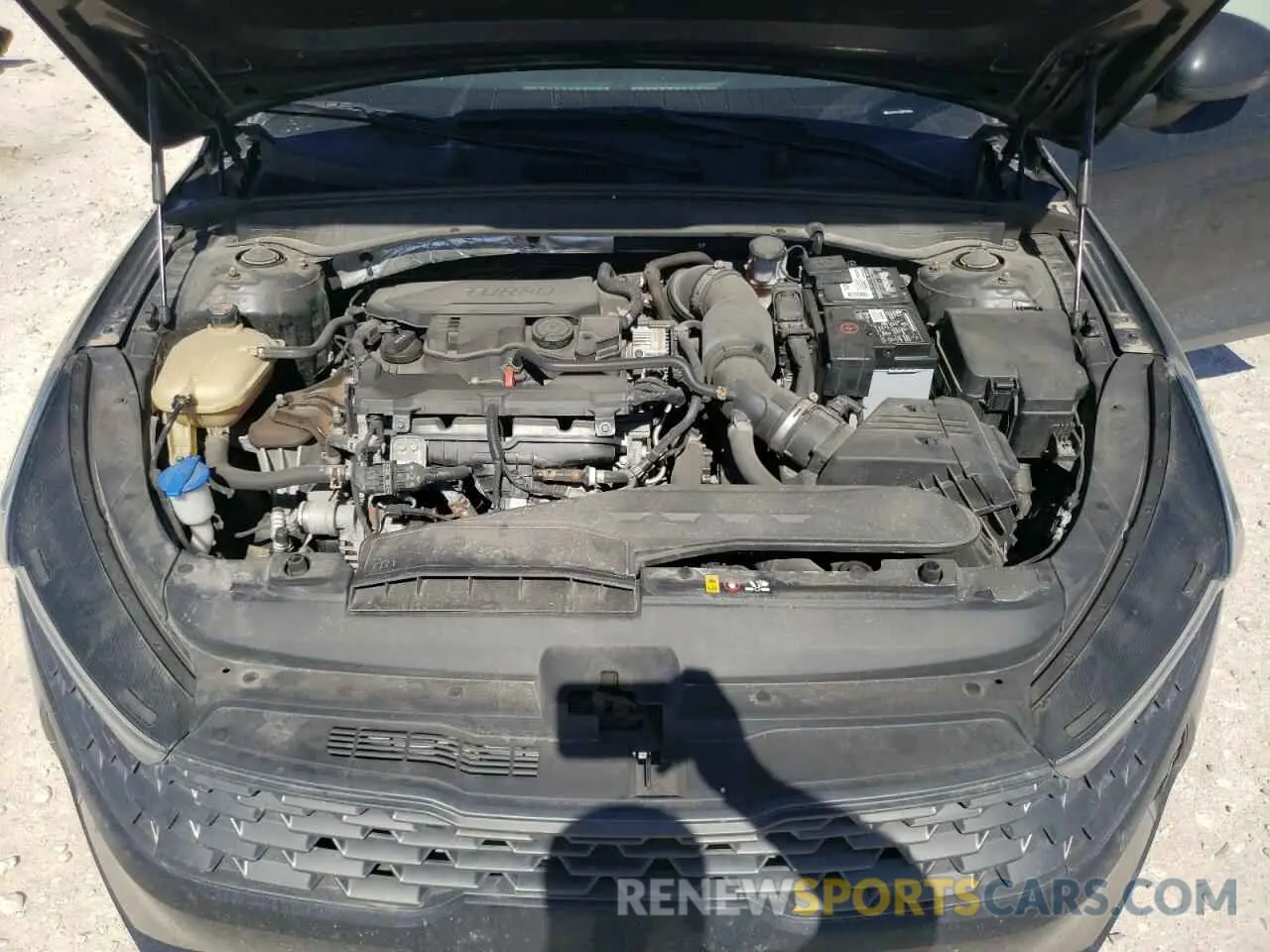 13 Photograph of a damaged car 5XXG14J20MG046631 KIA K5 2021