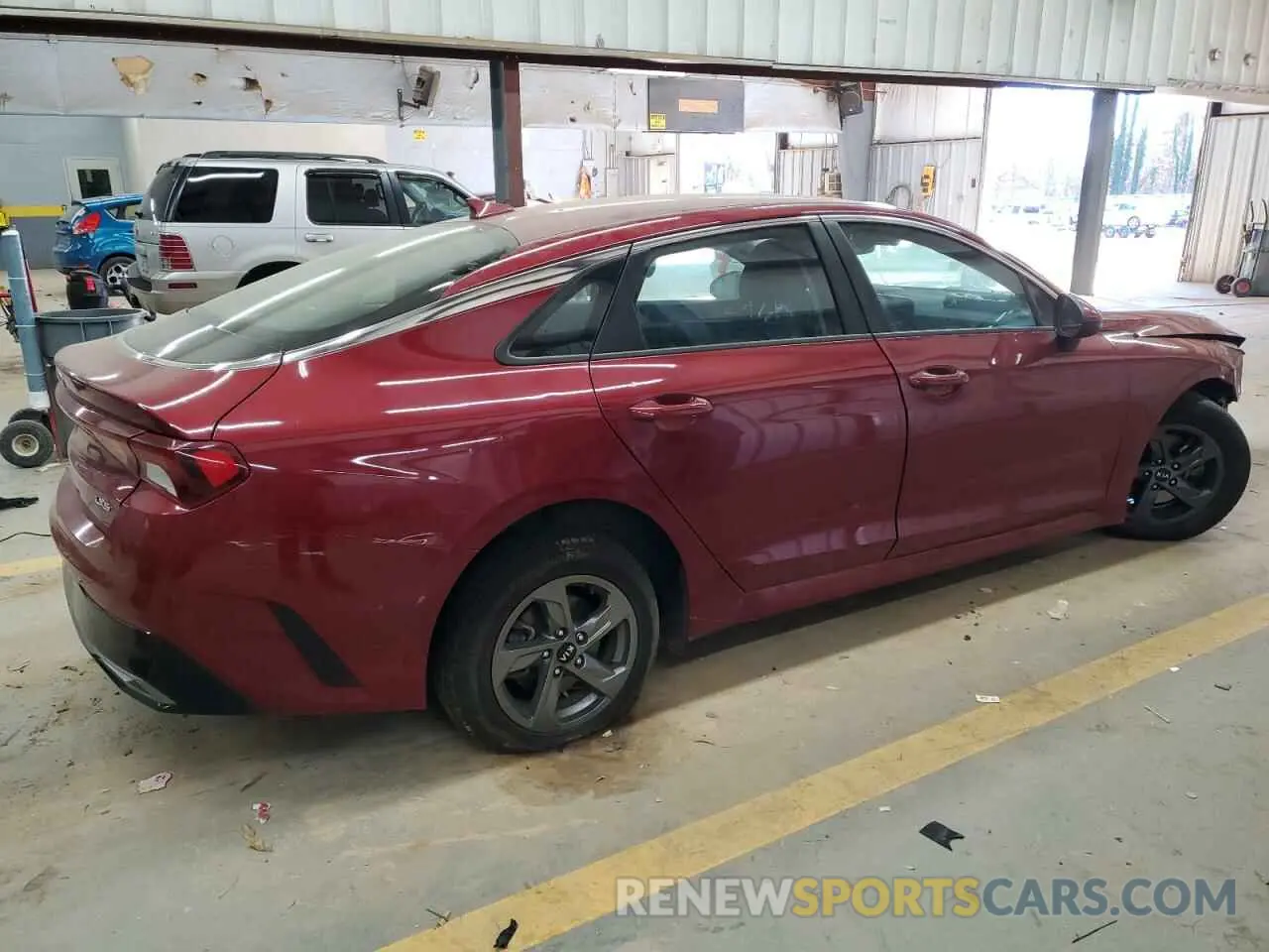 3 Photograph of a damaged car 5XXG14J20MG058164 KIA K5 2021