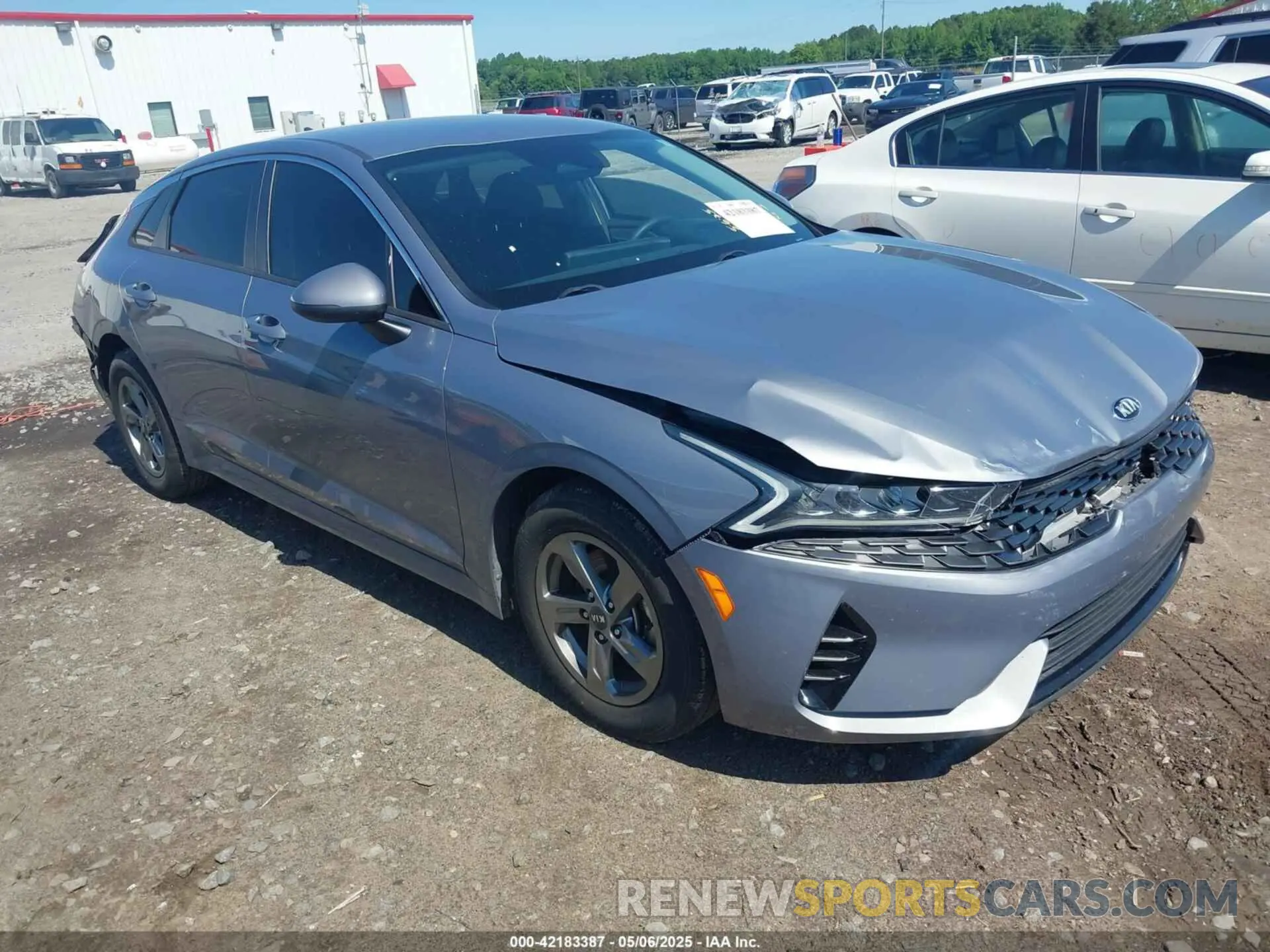 1 Photograph of a damaged car 5XXG14J21MG020801 KIA K5 2021