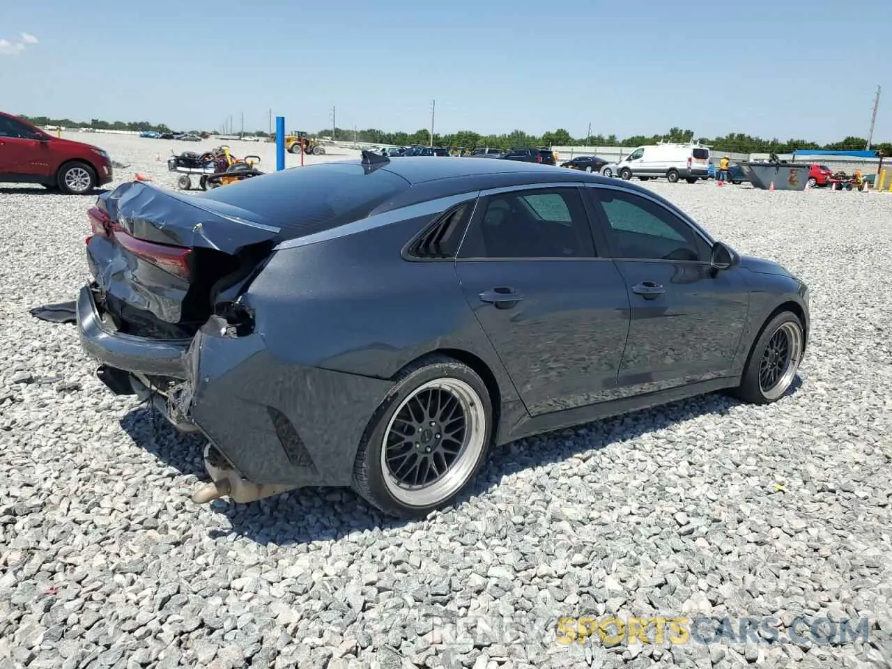 3 Photograph of a damaged car 5XXG14J21MG037694 KIA K5 2021