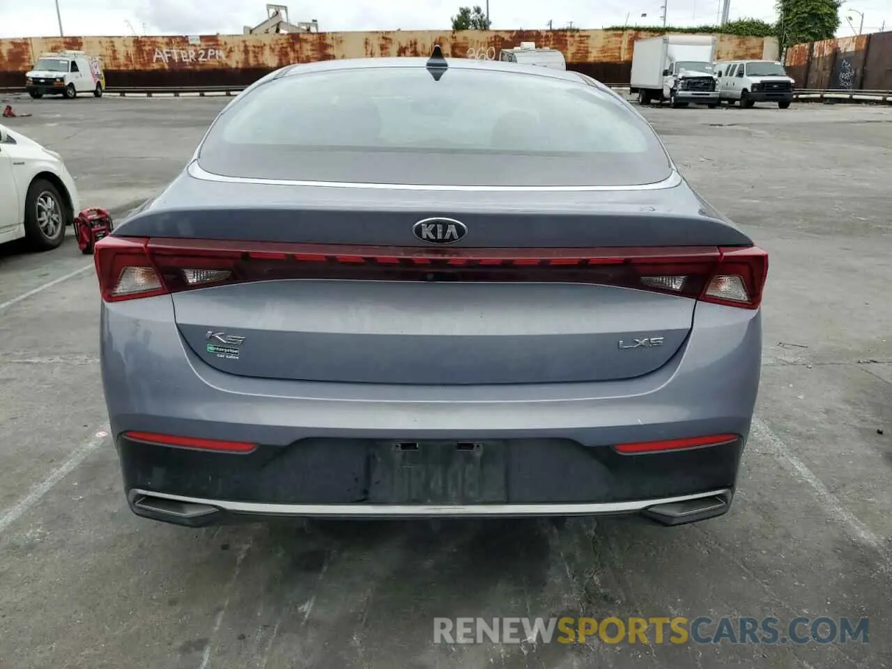 6 Photograph of a damaged car 5XXG14J21MG038778 KIA K5 2021