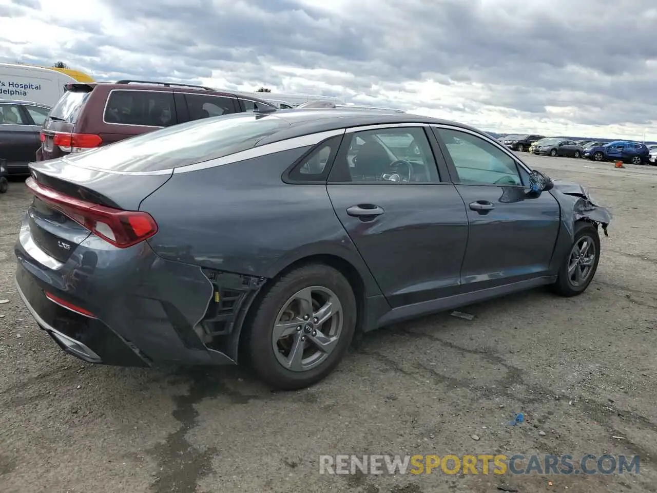 3 Photograph of a damaged car 5XXG14J22MG018183 KIA K5 2021