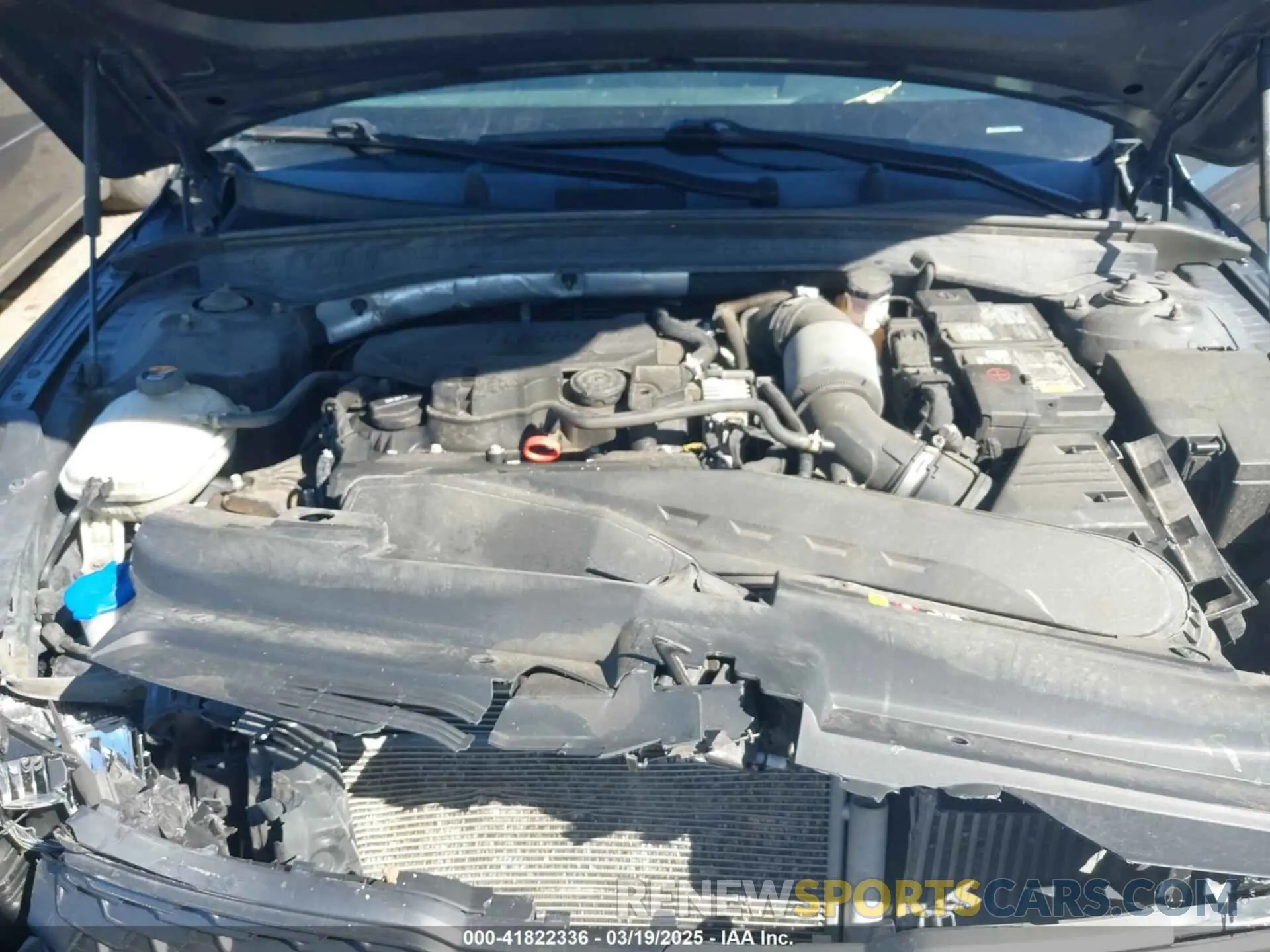 10 Photograph of a damaged car 5XXG14J22MG019916 KIA K5 2021
