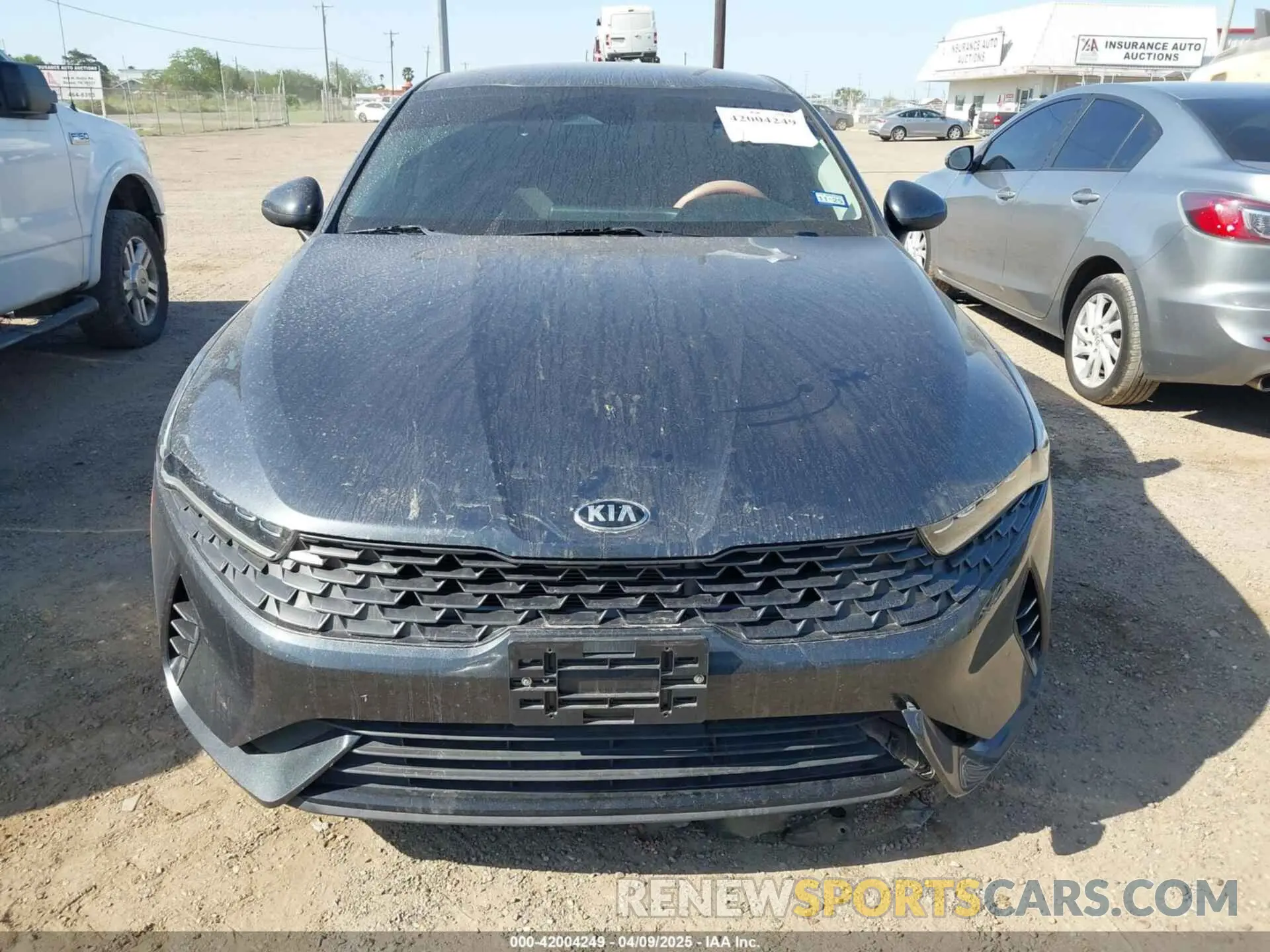 11 Photograph of a damaged car 5XXG14J22MG047778 KIA K5 2021