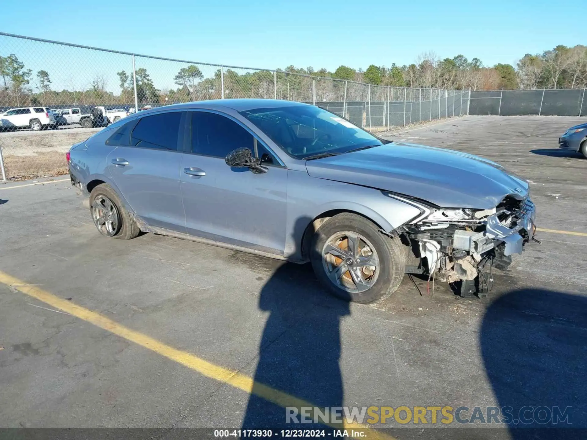 1 Photograph of a damaged car 5XXG14J22MG054102 KIA K5 2021