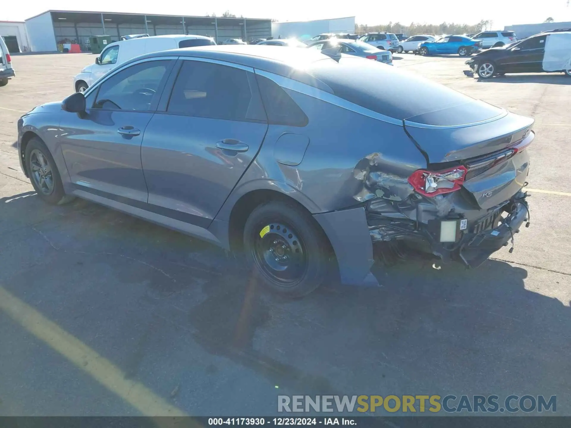 3 Photograph of a damaged car 5XXG14J22MG054102 KIA K5 2021