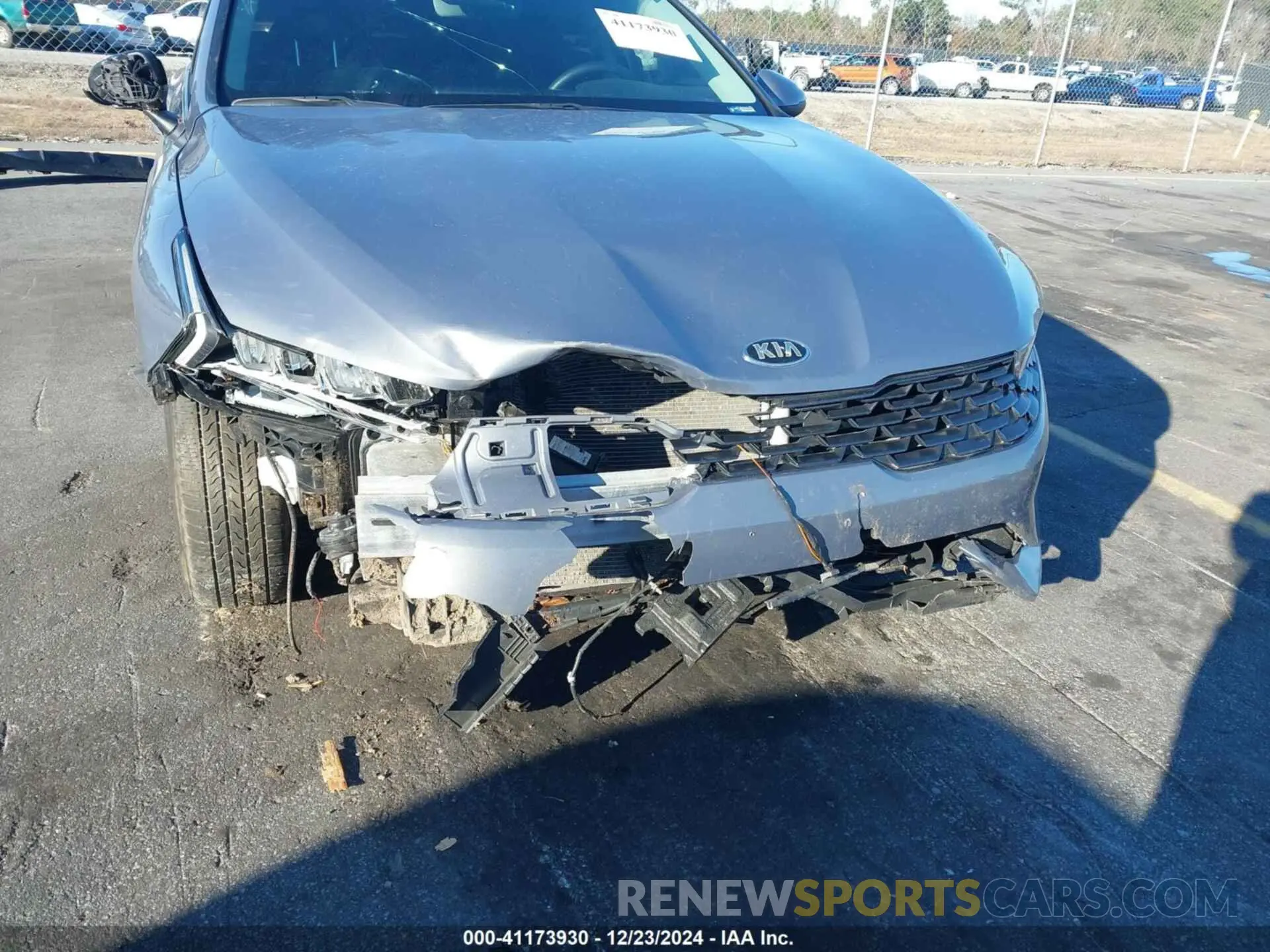 6 Photograph of a damaged car 5XXG14J22MG054102 KIA K5 2021
