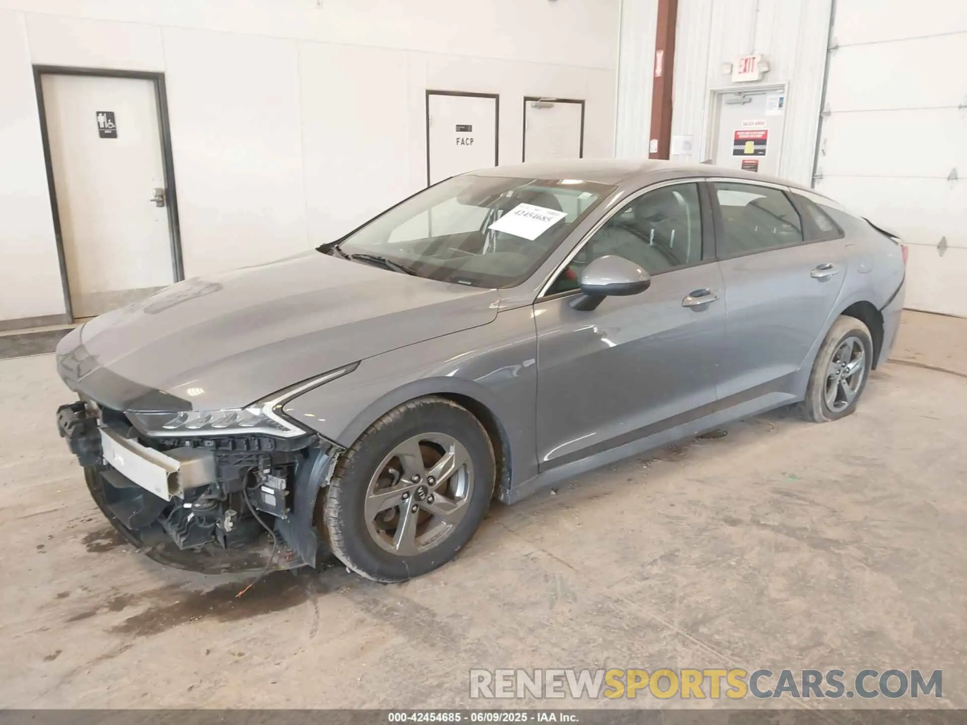 2 Photograph of a damaged car 5XXG14J22MG059512 KIA K5 2021