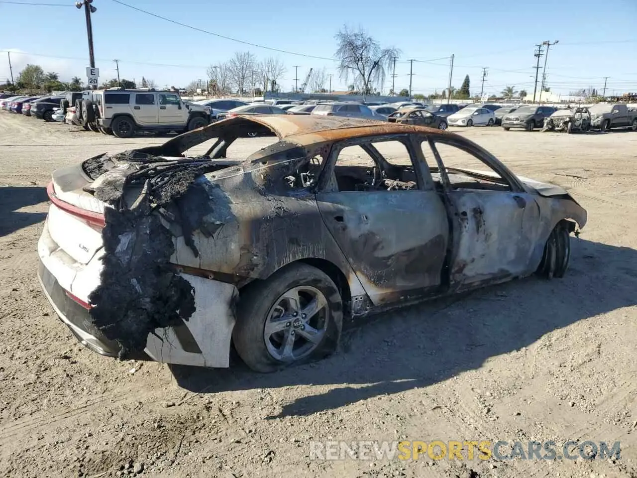 3 Photograph of a damaged car 5XXG14J22MG065262 KIA K5 2021