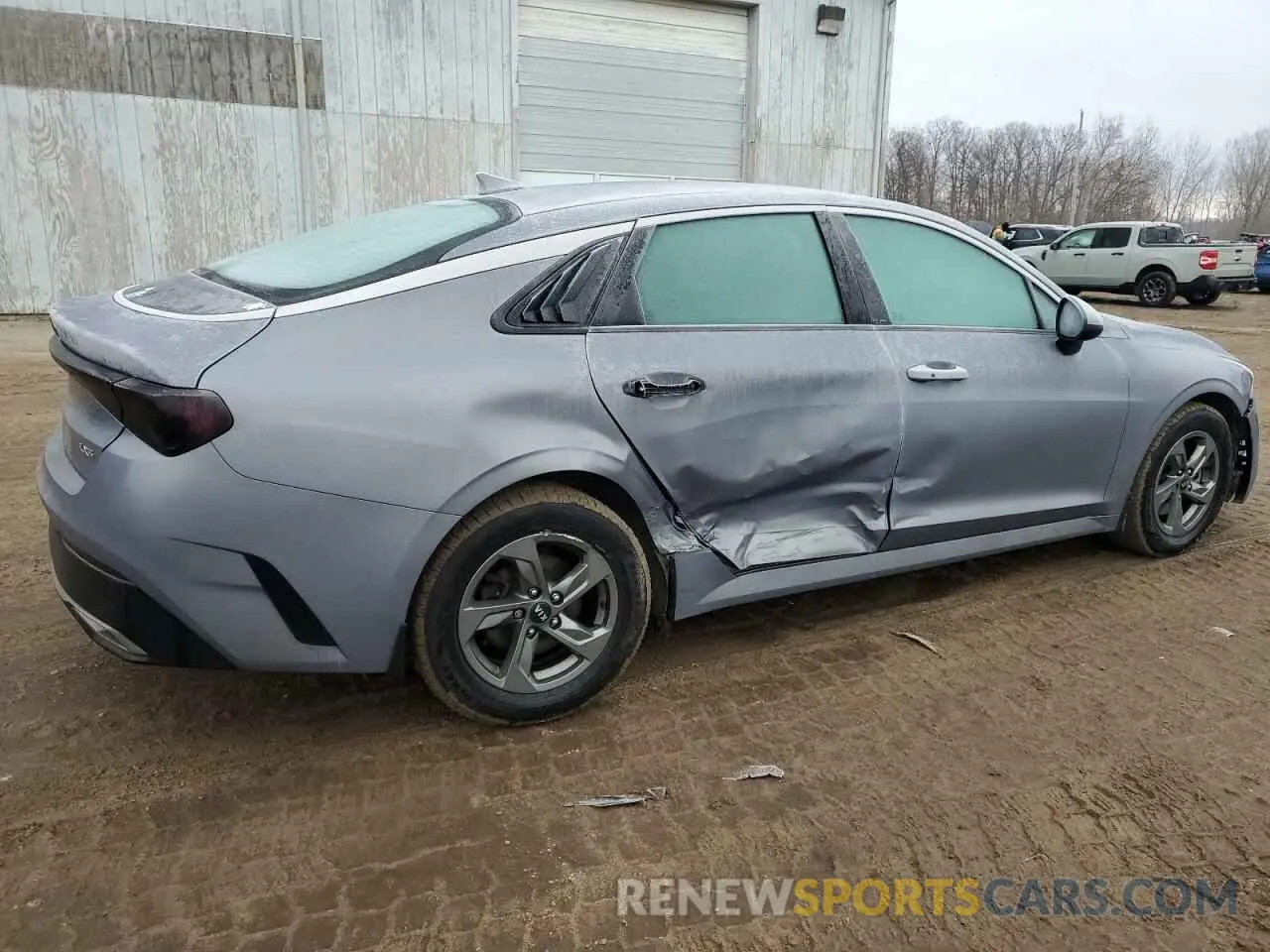 3 Photograph of a damaged car 5XXG14J23MG013512 KIA K5 2021