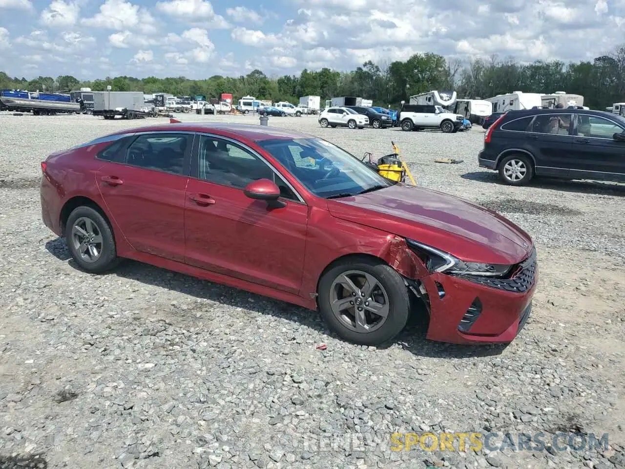 4 Photograph of a damaged car 5XXG14J24MG020565 KIA K5 2021