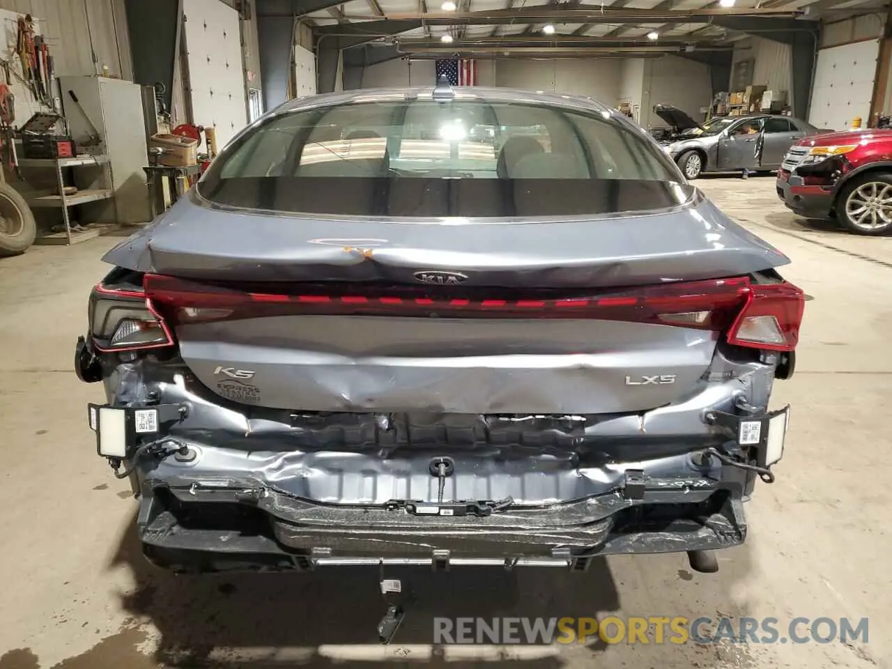 6 Photograph of a damaged car 5XXG14J24MG021831 KIA K5 2021