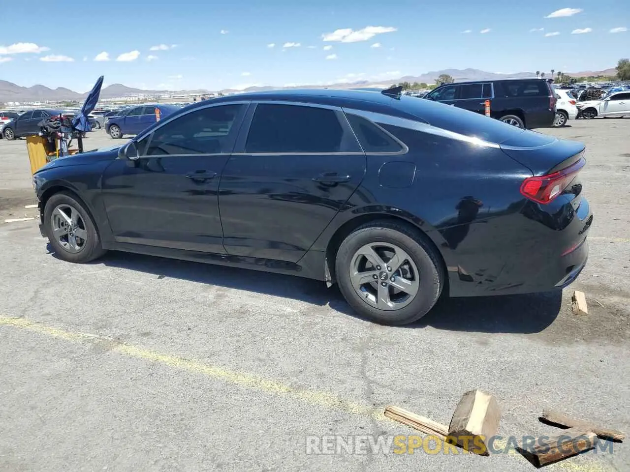 2 Photograph of a damaged car 5XXG14J24MG024762 KIA K5 2021