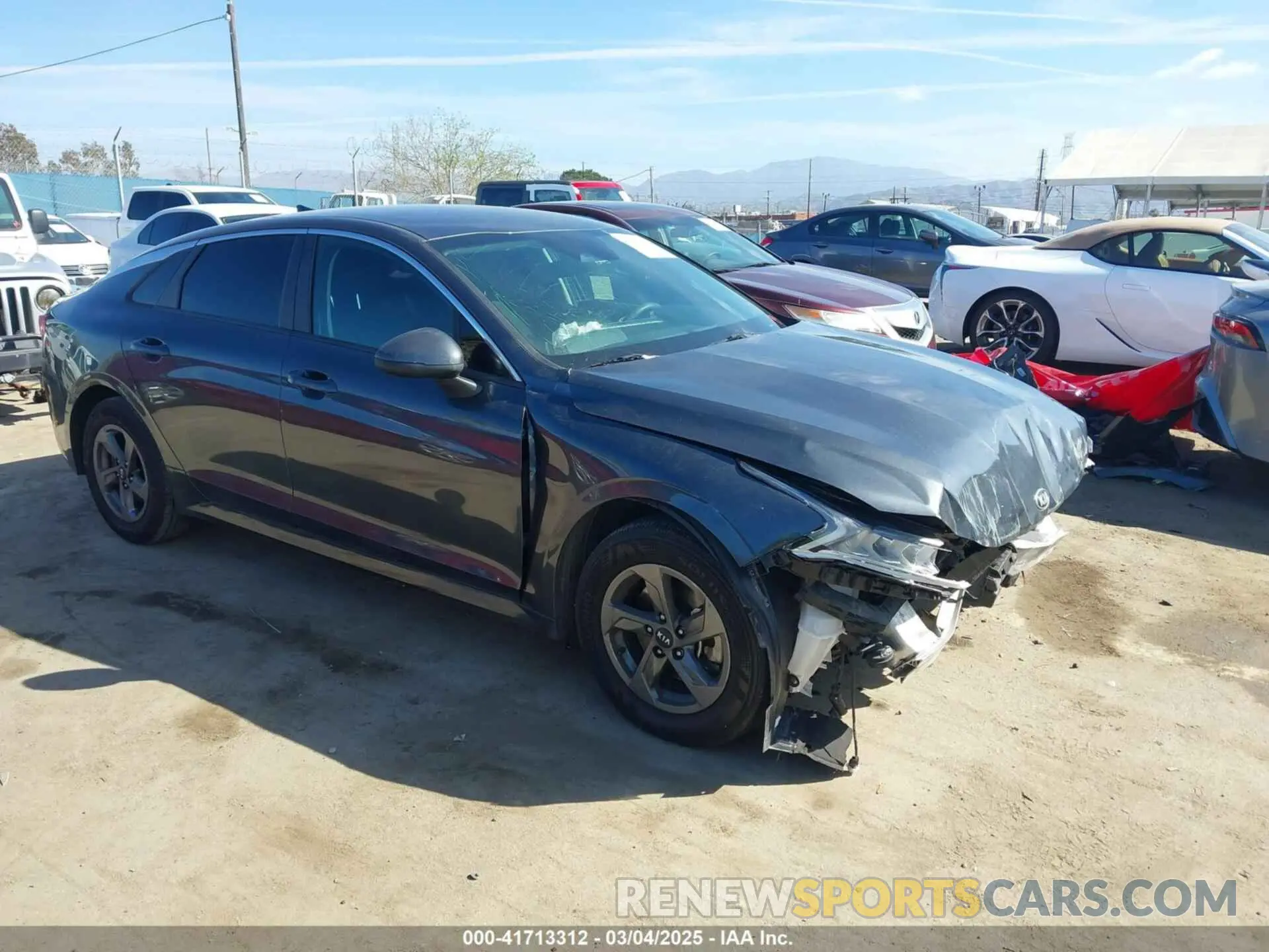 1 Photograph of a damaged car 5XXG14J24MG038158 KIA K5 2021