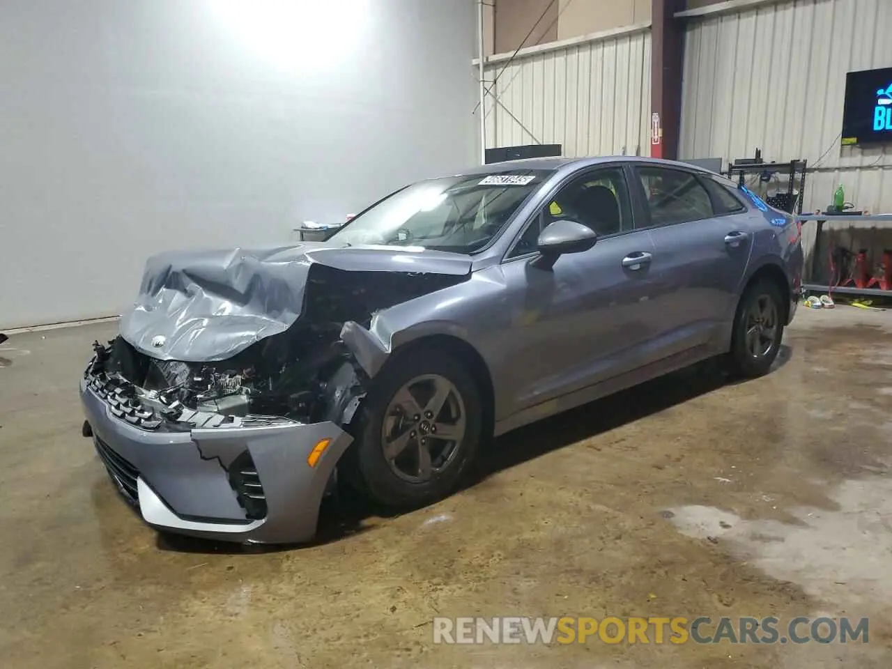 1 Photograph of a damaged car 5XXG14J24MG050021 KIA K5 2021