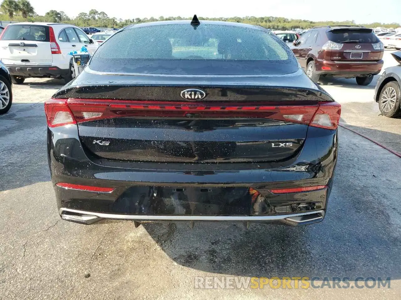 6 Photograph of a damaged car 5XXG14J25MG014919 KIA K5 2021