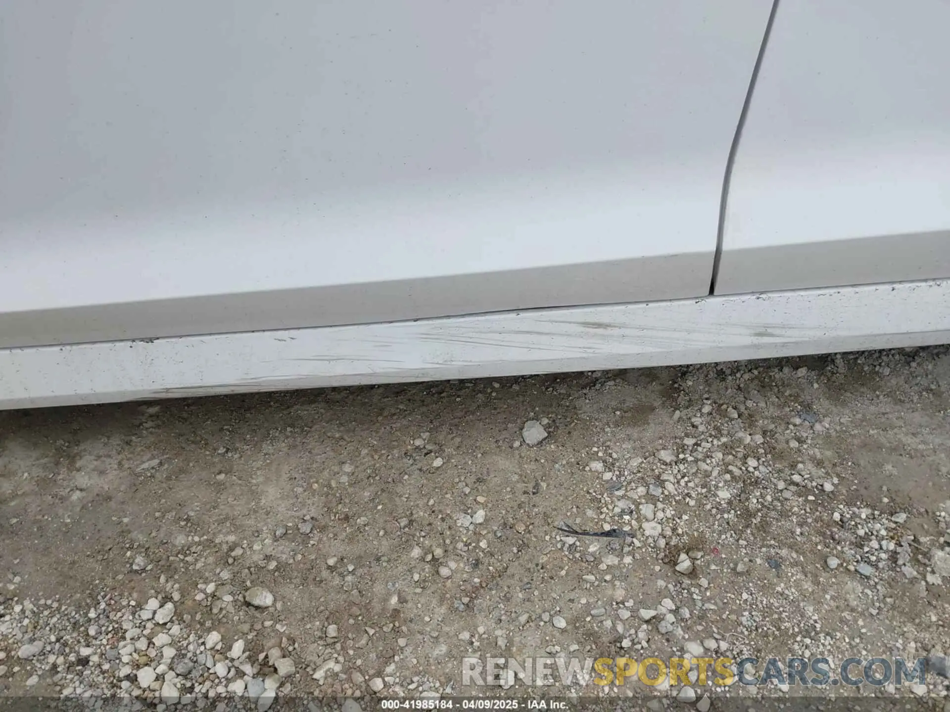 18 Photograph of a damaged car 5XXG14J25MG020333 KIA K5 2021