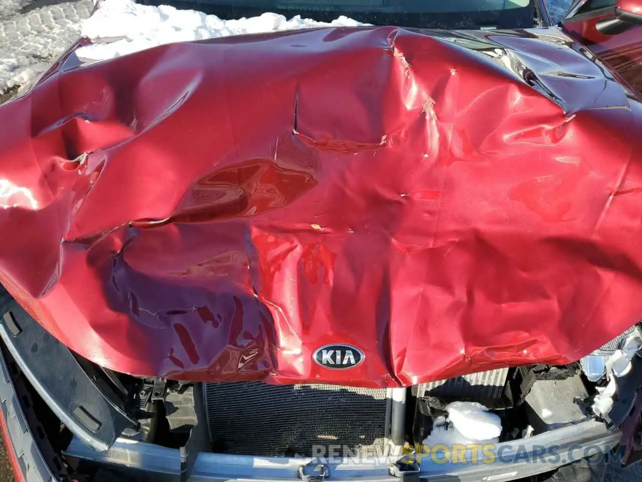 11 Photograph of a damaged car 5XXG14J25MG030263 KIA K5 2021