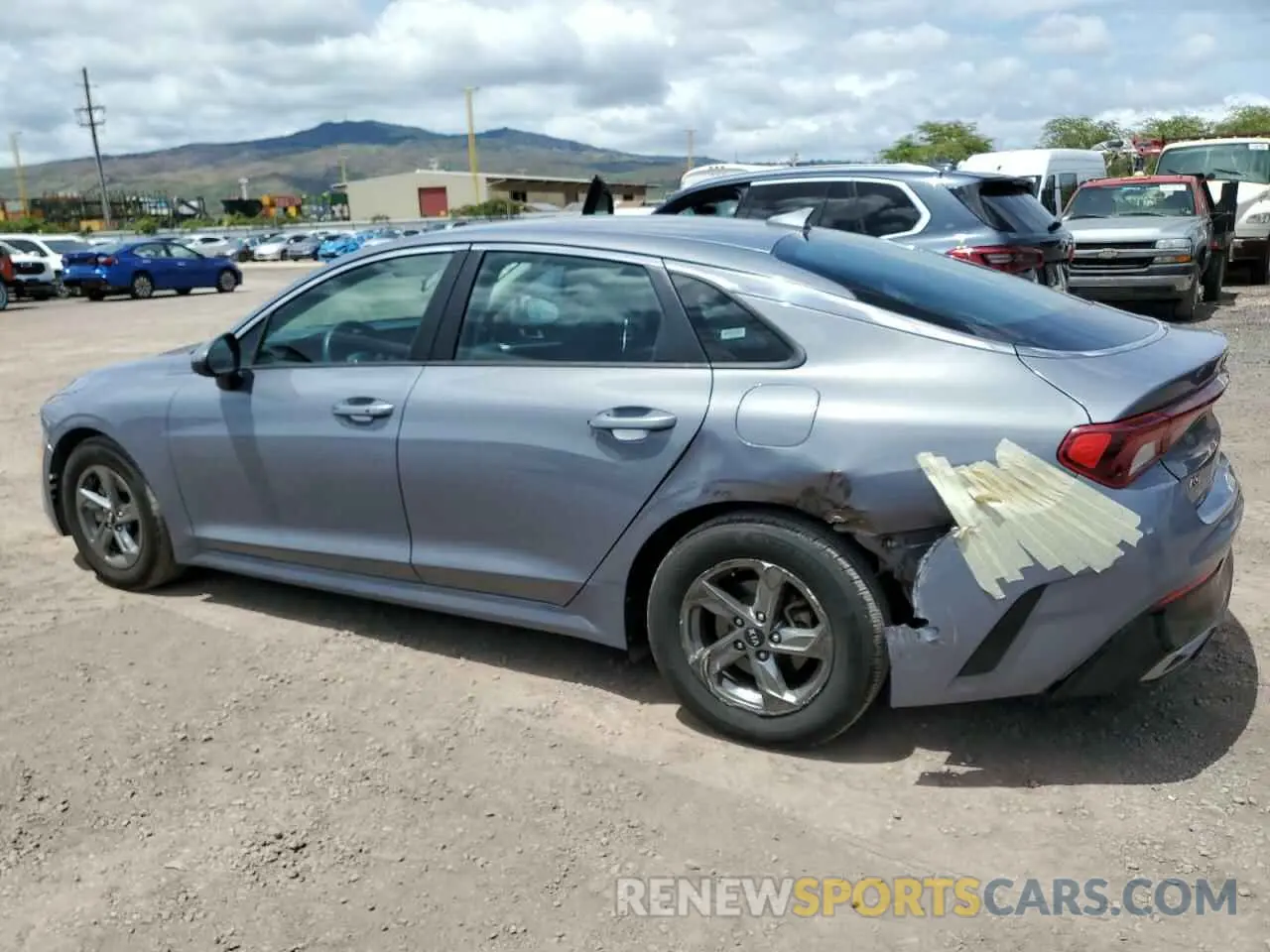 2 Photograph of a damaged car 5XXG14J25MG072464 KIA K5 2021
